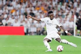 雷火电竞：马竞发布赛车风格海报：巴萨杀手瑟洛特出镜.